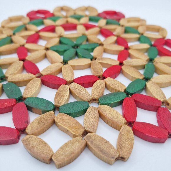 Handcrafted Bamboo Trivet Red Green Accents Round Heat Resistant Mat Deco Center - Picture 3 of 7